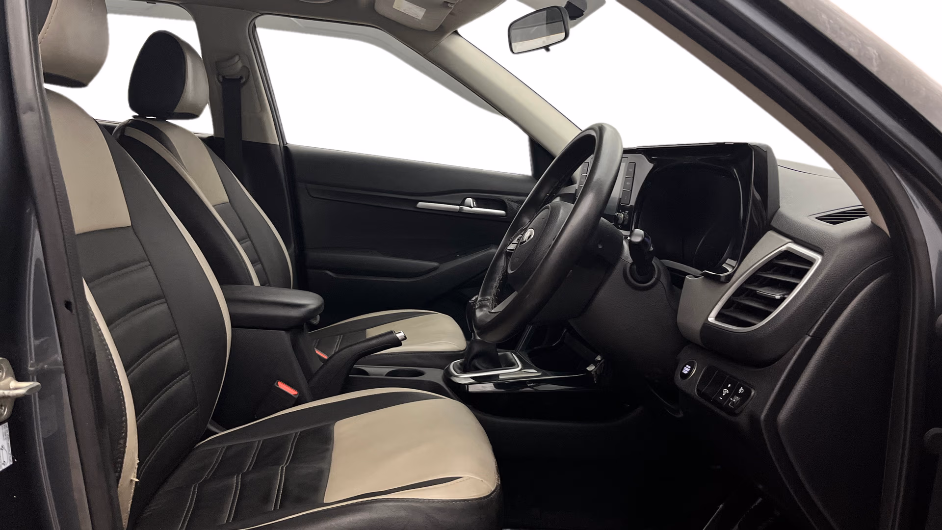 View 2020 Kia Seltos Smartstream G1.5 6MT HTK Plus Image 17 Used 2020 Kia Seltos Smartstream G1.5 6MT HTK Plus Image 17