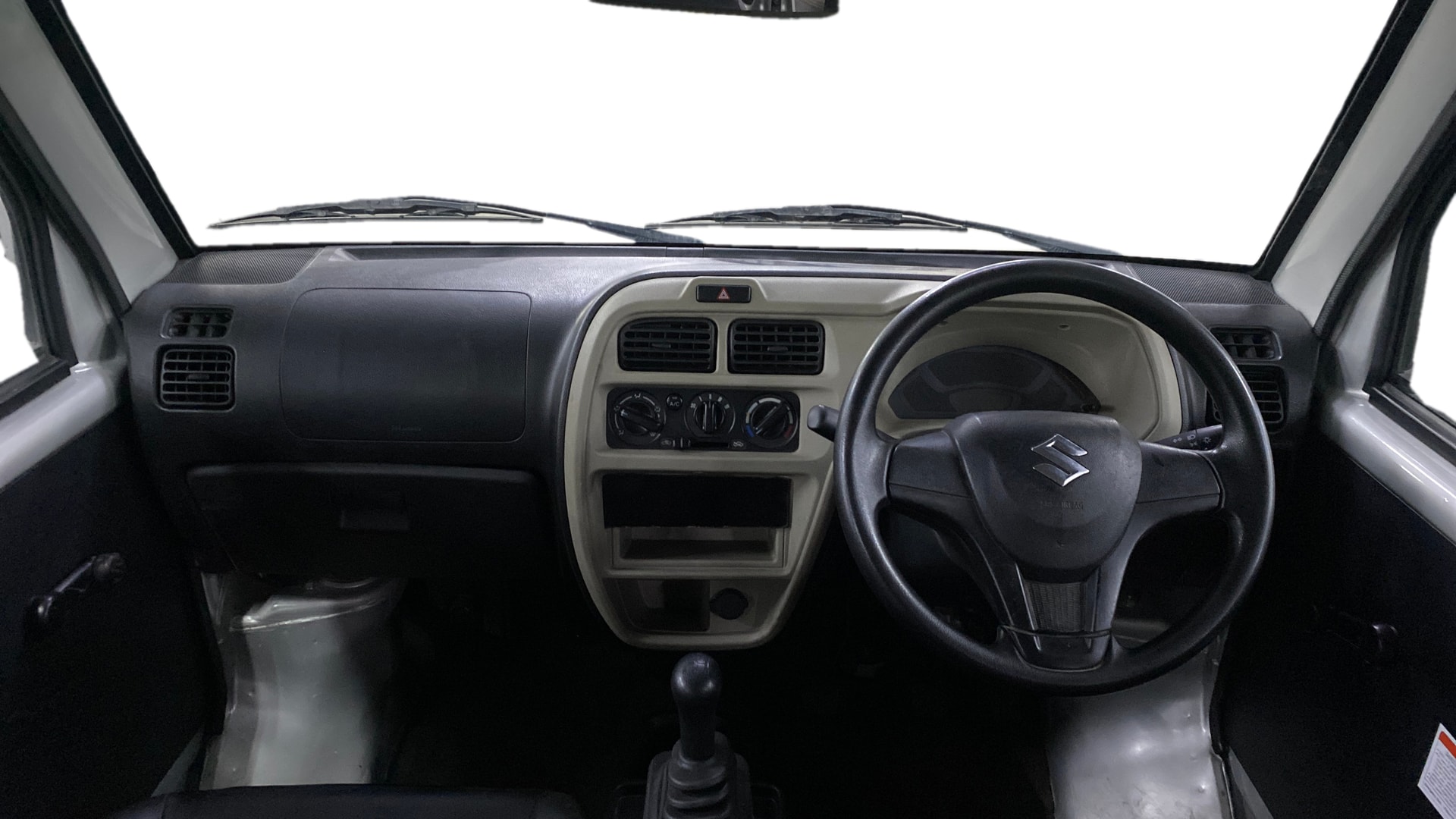 View 2024 Maruti Suzuki 1000 Base Variant Image 15 Used 2024 Maruti Suzuki 1000 Base Variant Image 15
