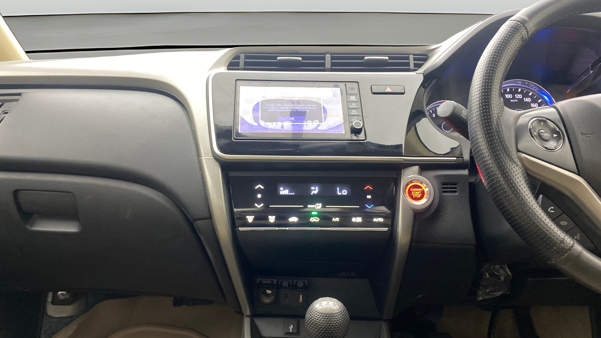 View 2017 Honda City ZX MT Diesel Anniversary Edition Image 18 Used 2017 Honda City ZX MT Diesel Anniversary Edition Image 18