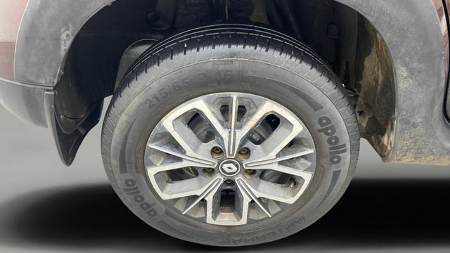View Renault Duster Image 25 Used Renault Duster Image 25