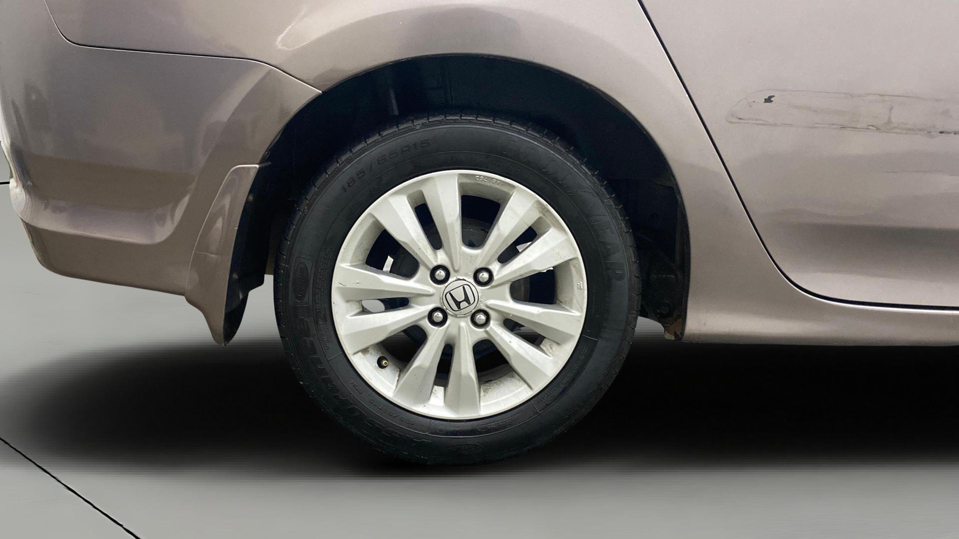 View 2013 Honda City ZX MT Diesel Anniversary Edition Image 25 Used 2013 Honda City ZX MT Diesel Anniversary Edition Image 25