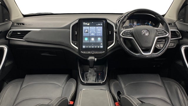 View MG Hector Image 16 Used MG Hector Image 16