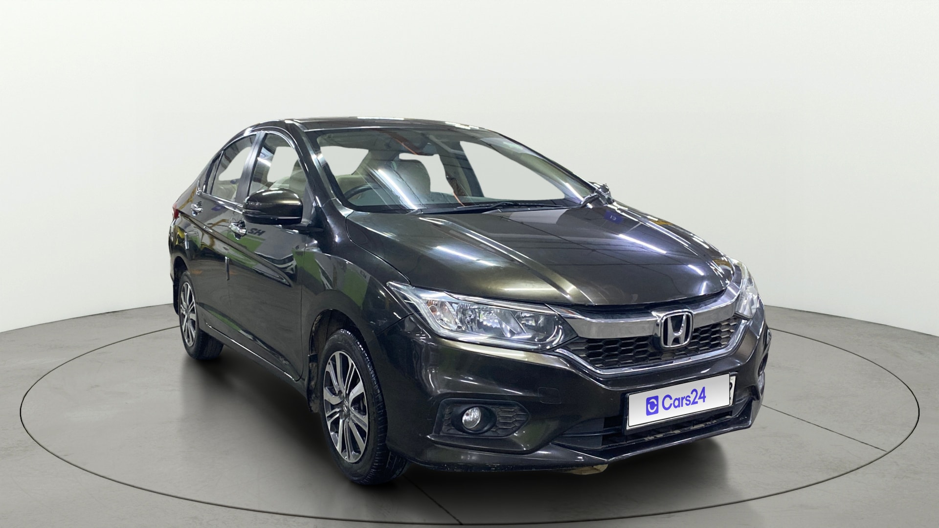 View 2019 Honda City ZX MT Diesel Anniversary Edition Image 23 Used 2019 Honda City ZX MT Diesel Anniversary Edition Image 23