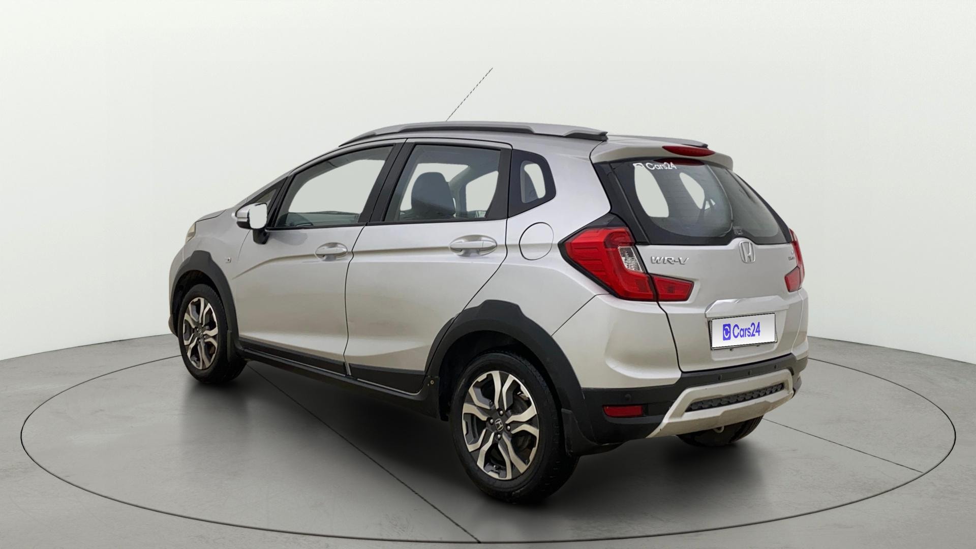 View 2019 Honda WR-V S MT Diesel Edge Edition Image 2 Used 2019 Honda WR-V S MT Diesel Edge Edition Image 2
