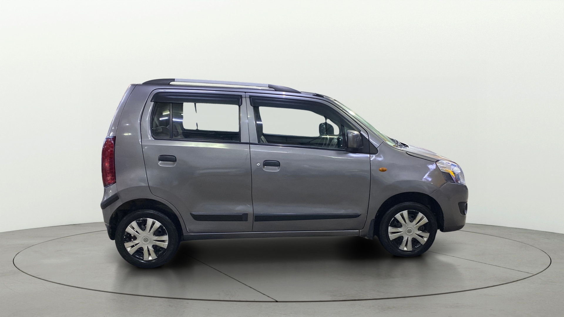 View 2016 Maruti Suzuki 1000 Base Variant Image 29 Used 2016 Maruti Suzuki 1000 Base Variant Image 29