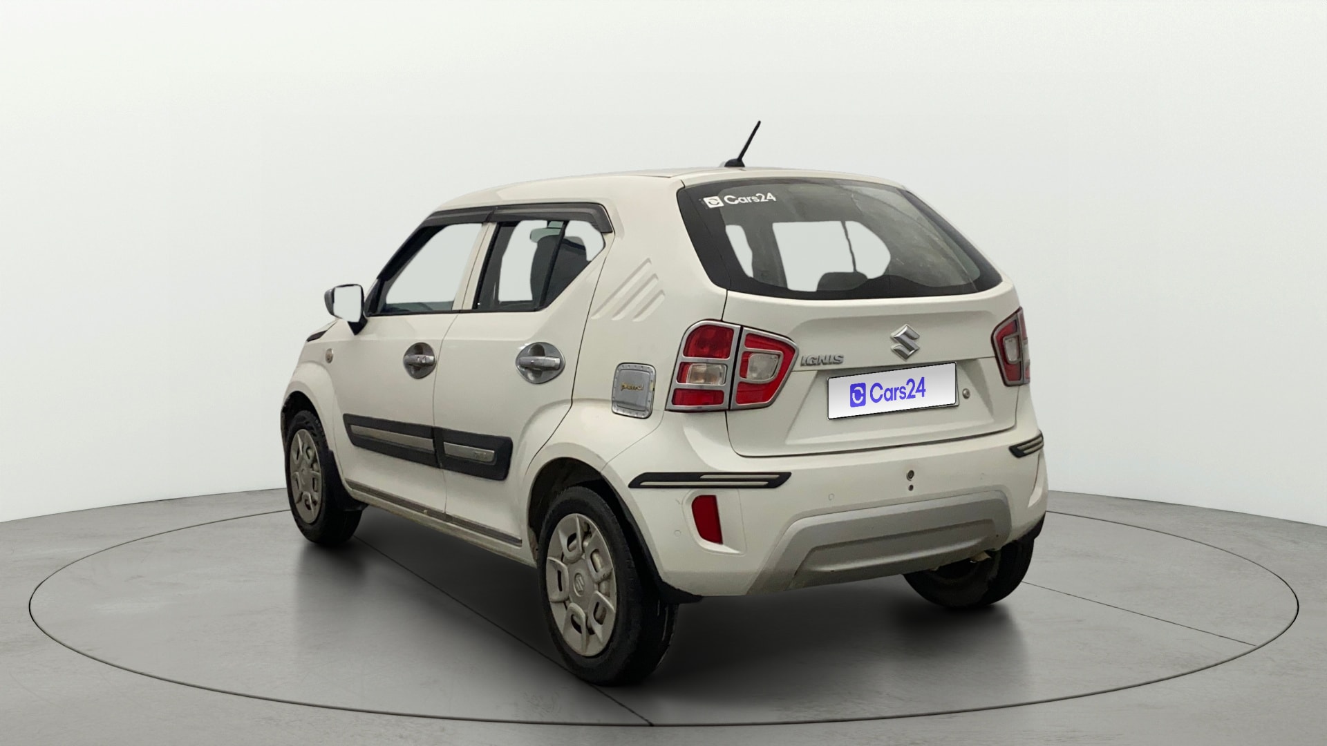 View 2020 Maruti Suzuki 1000 Base Variant Image 2 Used 2020 Maruti Suzuki 1000 Base Variant Image 2