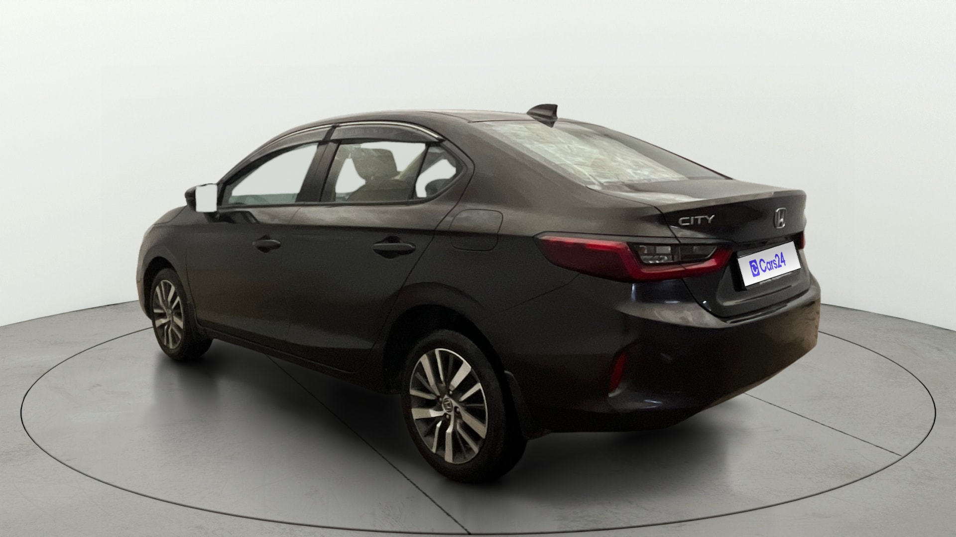 View 2022 Honda City ZX MT Diesel Anniversary Edition Image 2 Used 2022 Honda City ZX MT Diesel Anniversary Edition Image 2