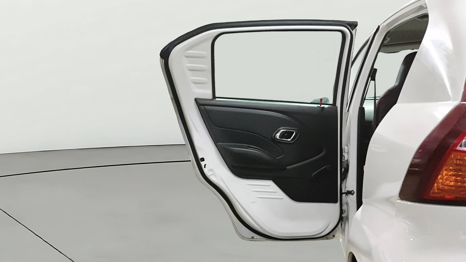 View 2019 Datsun Redi GO T(O) 1.0L- Limited Edition Image 22 Used 2019 Datsun Redi GO T(O) 1.0L- Limited Edition Image 22