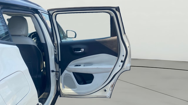 View Jeep Compass Image 7 Used Jeep Compass Image 7