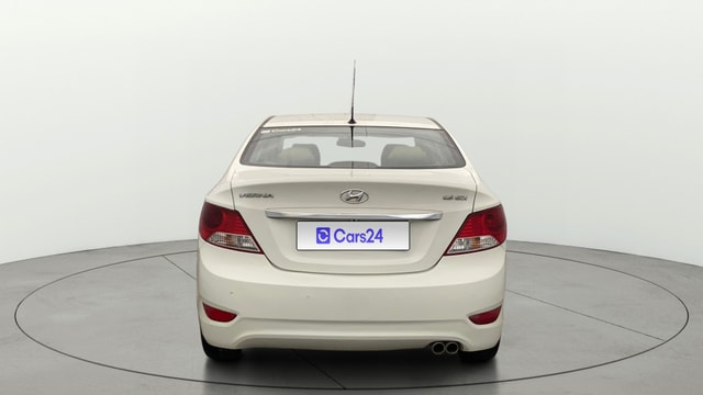 View Hyundai Fluidic Verna Image 40 Used Hyundai Fluidic Verna Image 40