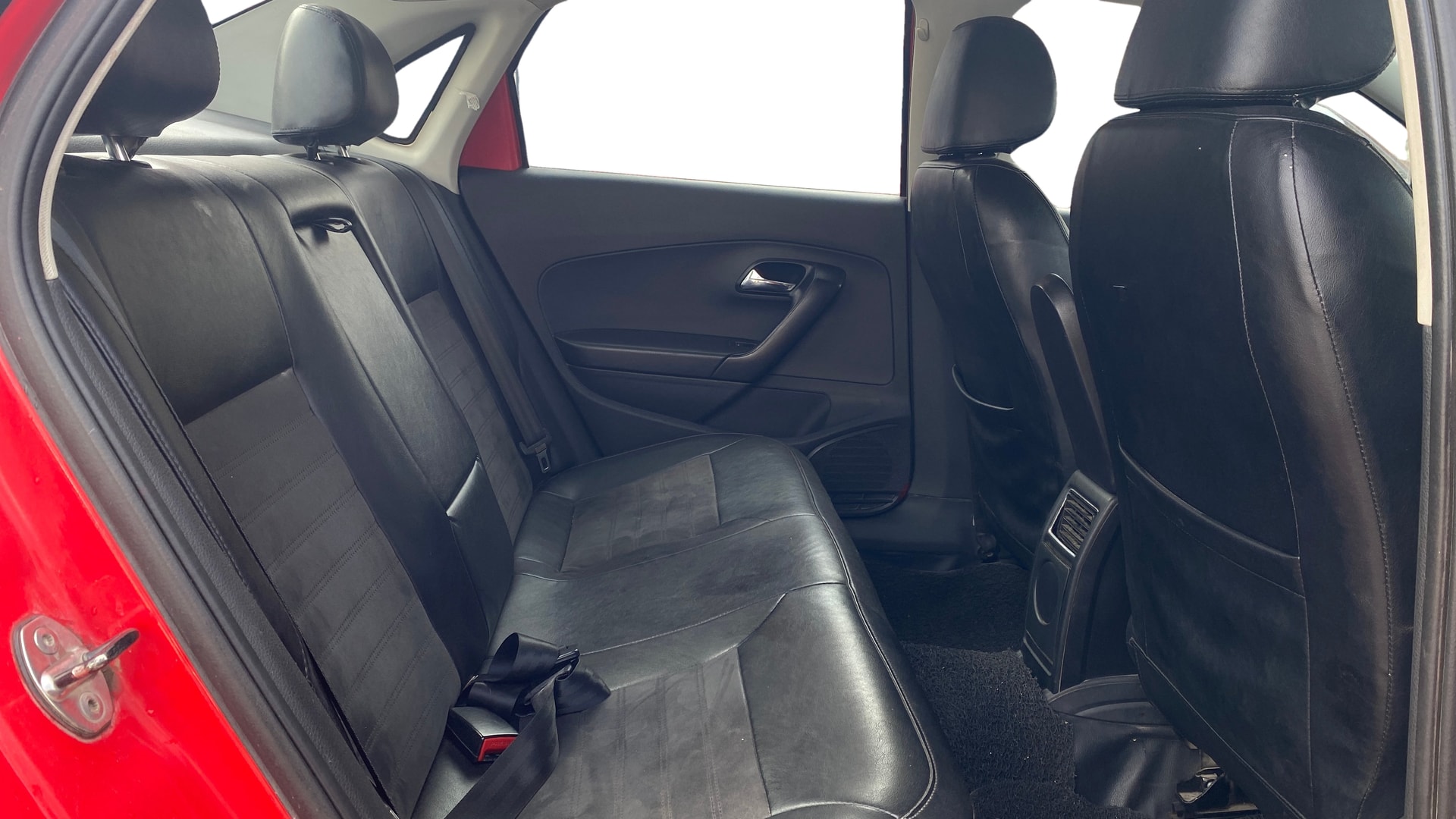 View 2018 Skoda Rapid 1.5 TDI CR Style AT BS IV Image 29 Used 2018 Skoda Rapid 1.5 TDI CR Style AT BS IV Image 29