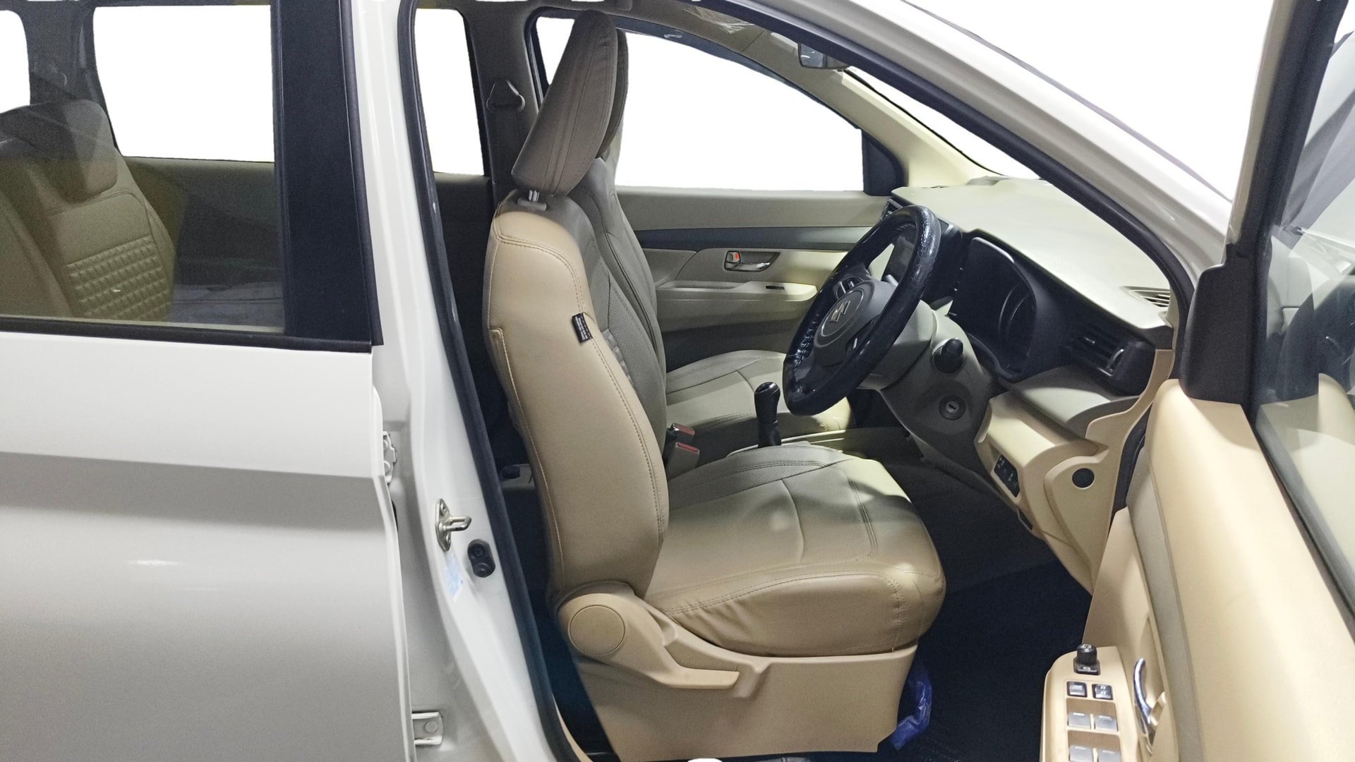 View 2024 Maruti Suzuki 1000 Base Variant Image 26 Used 2024 Maruti Suzuki 1000 Base Variant Image 26