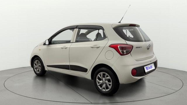 View Hyundai Grand i10 Image 2 Used Hyundai Grand i10 Image 2