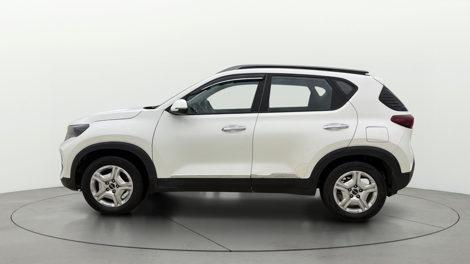 Used 2023 Kia Sonet Used 2023 Kia Sonet