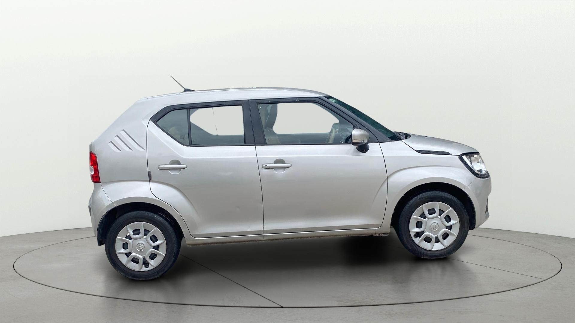 View 2018 Maruti Suzuki 1000 Base Variant Image 8 Used 2018 Maruti Suzuki 1000 Base Variant Image 8