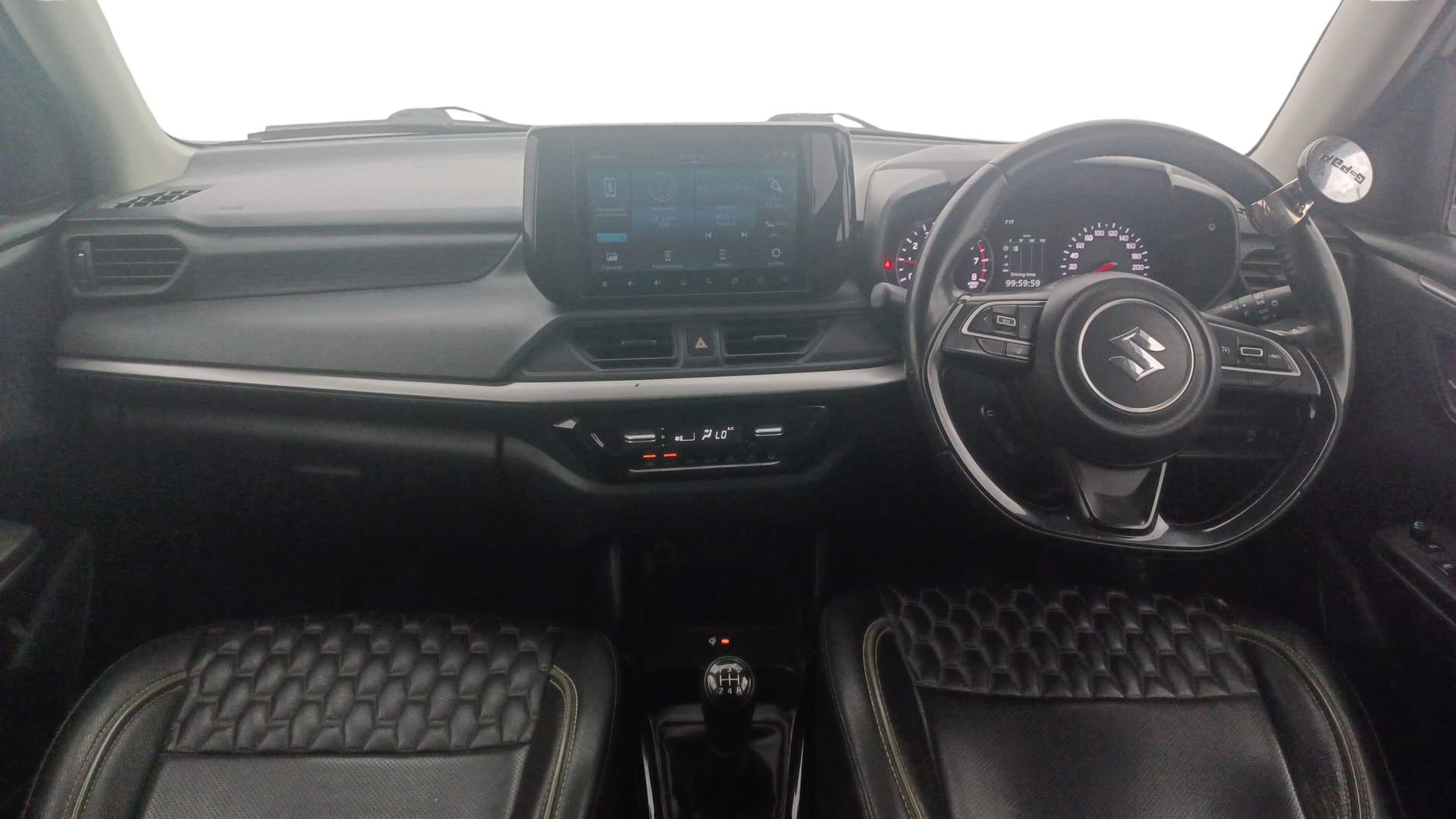 View 2024 Maruti Suzuki 1000 Base Variant Image 31 Used 2024 Maruti Suzuki 1000 Base Variant Image 31