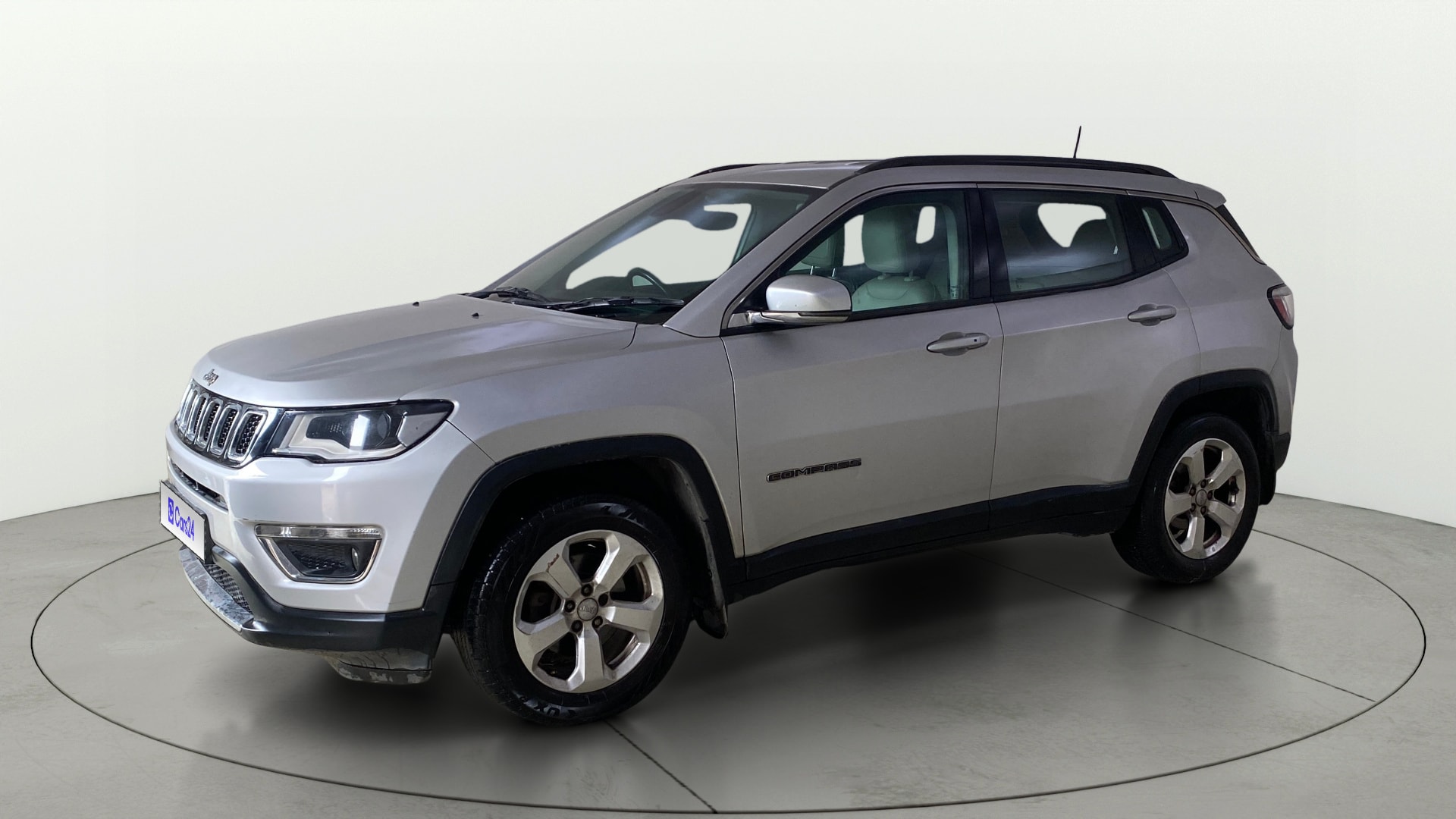 View 2017 Jeep Compass Limited 1.4 Multi AIR Petrol DDCT AT BS IV Image 21 Used 2017 Jeep Compass Limited 1.4 Multi AIR Petrol DDCT AT BS IV Image 21
