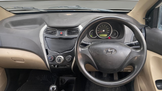 View Hyundai EON Image 20 Used Hyundai EON Image 20
