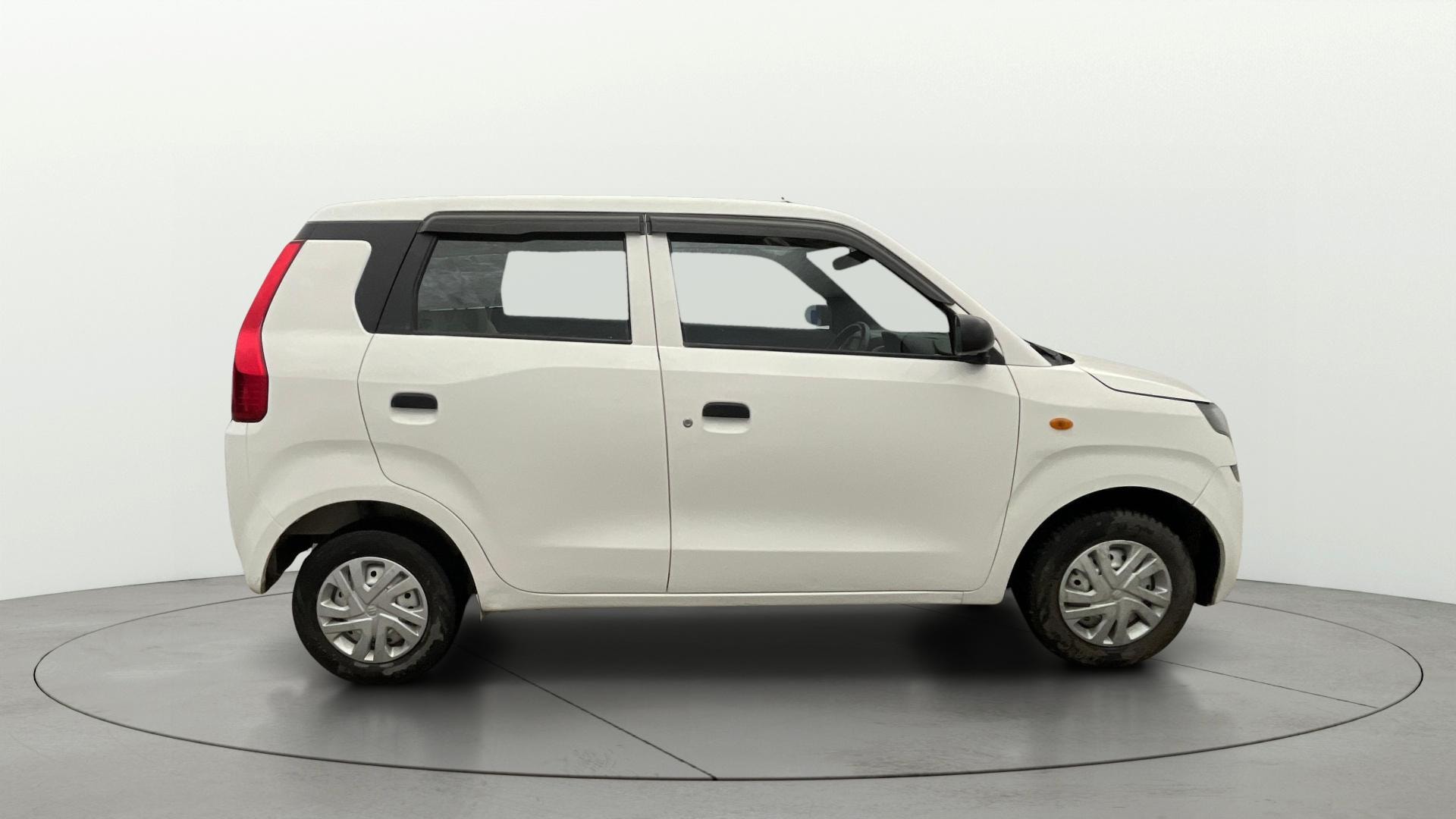 Used 2022 Maruti Suzuki 1000 Used 2022 Maruti Suzuki 1000