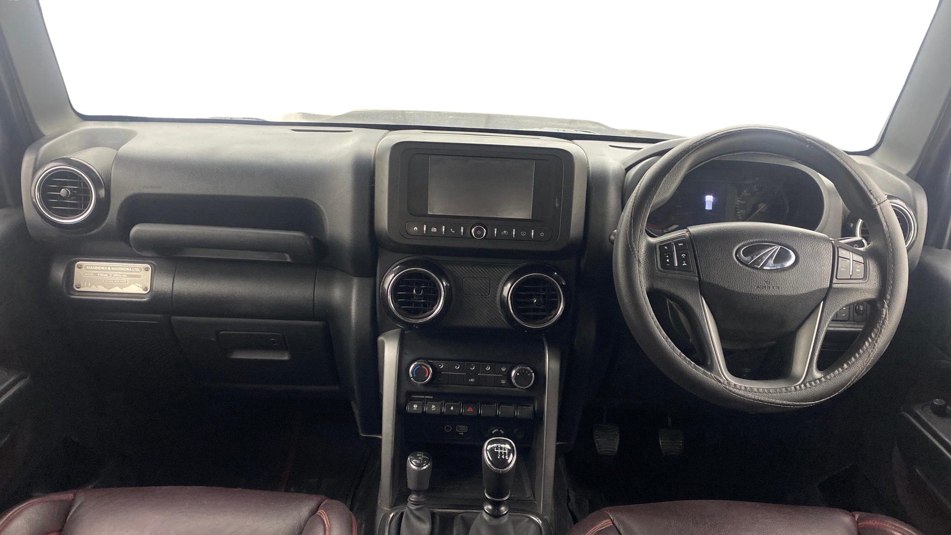 View 2022 Mahindra Thar AX Standard Manual Soft Top 6 Seater Image 15 Used 2022 Mahindra Thar AX Standard Manual Soft Top 6 Seater Image 15