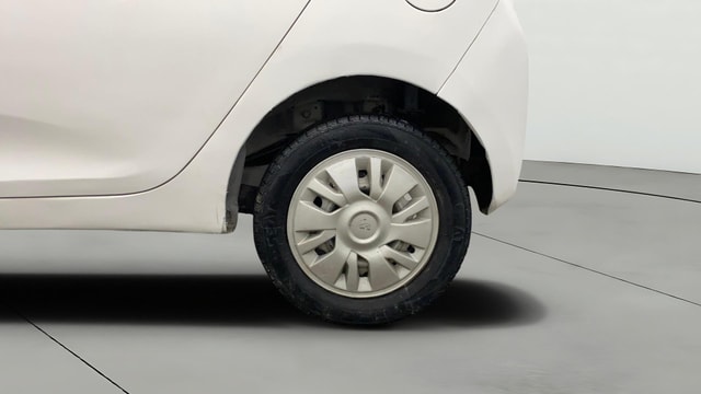View Hyundai EON Image 11 Used Hyundai EON Image 11