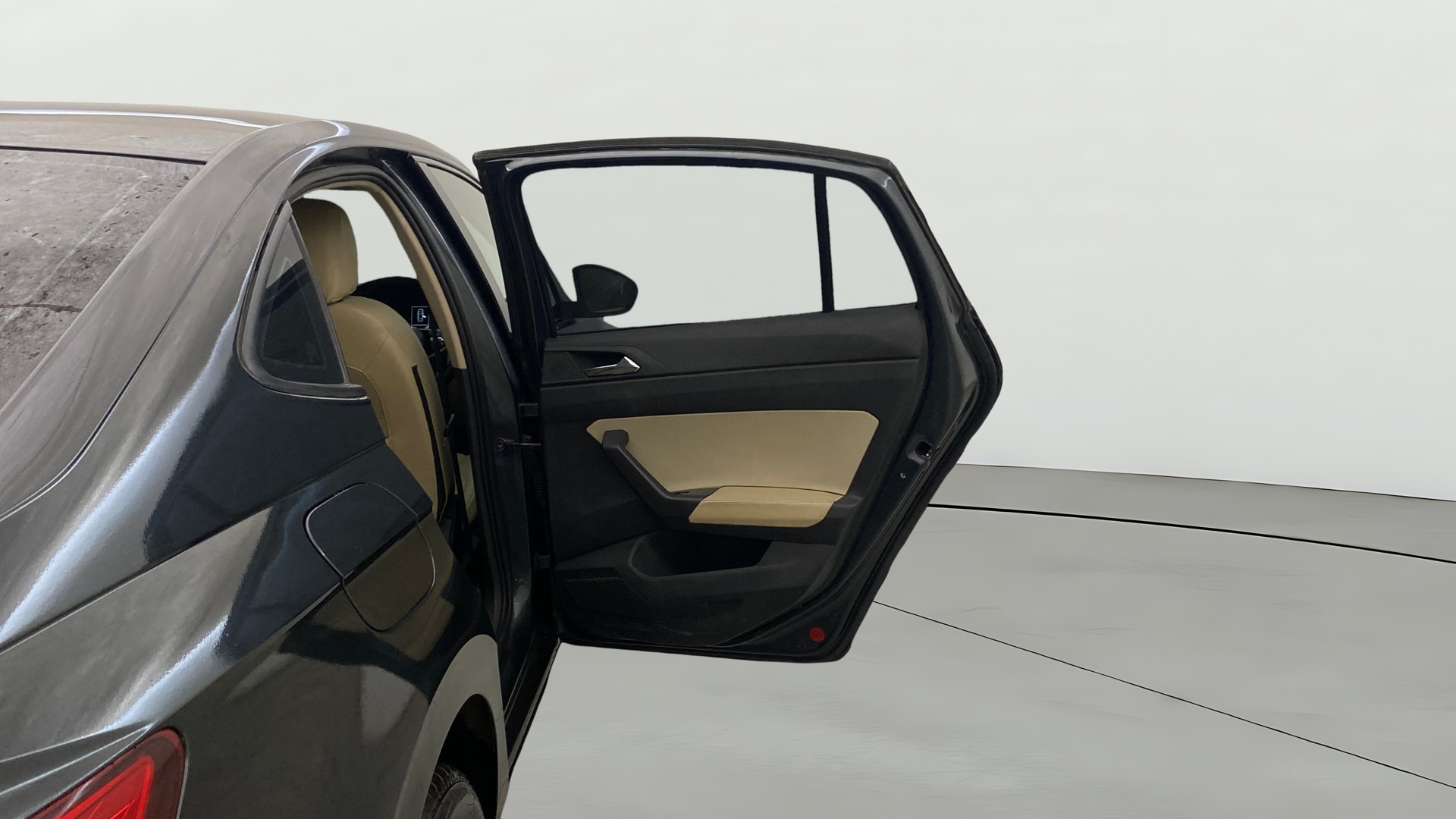 View 2022 Skoda Slavia Ambition 1.0 TSI MT Image 7 Used 2022 Skoda Slavia Ambition 1.0 TSI MT Image 7