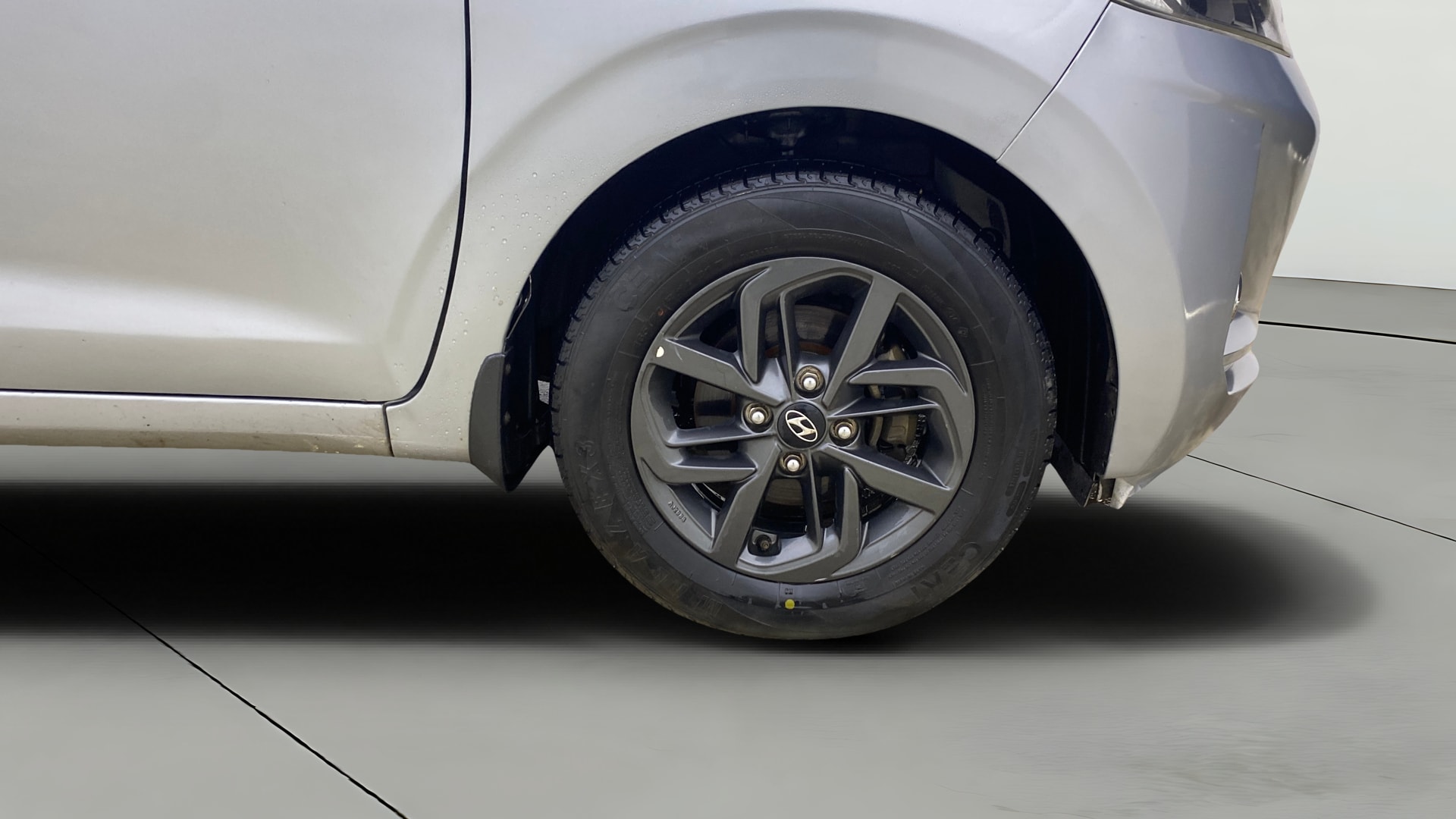 View 2020 Hyundai Grand i10 Nios Sportz Petrol AMT Image 41 Used 2020 Hyundai Grand i10 Nios Sportz Petrol AMT Image 41