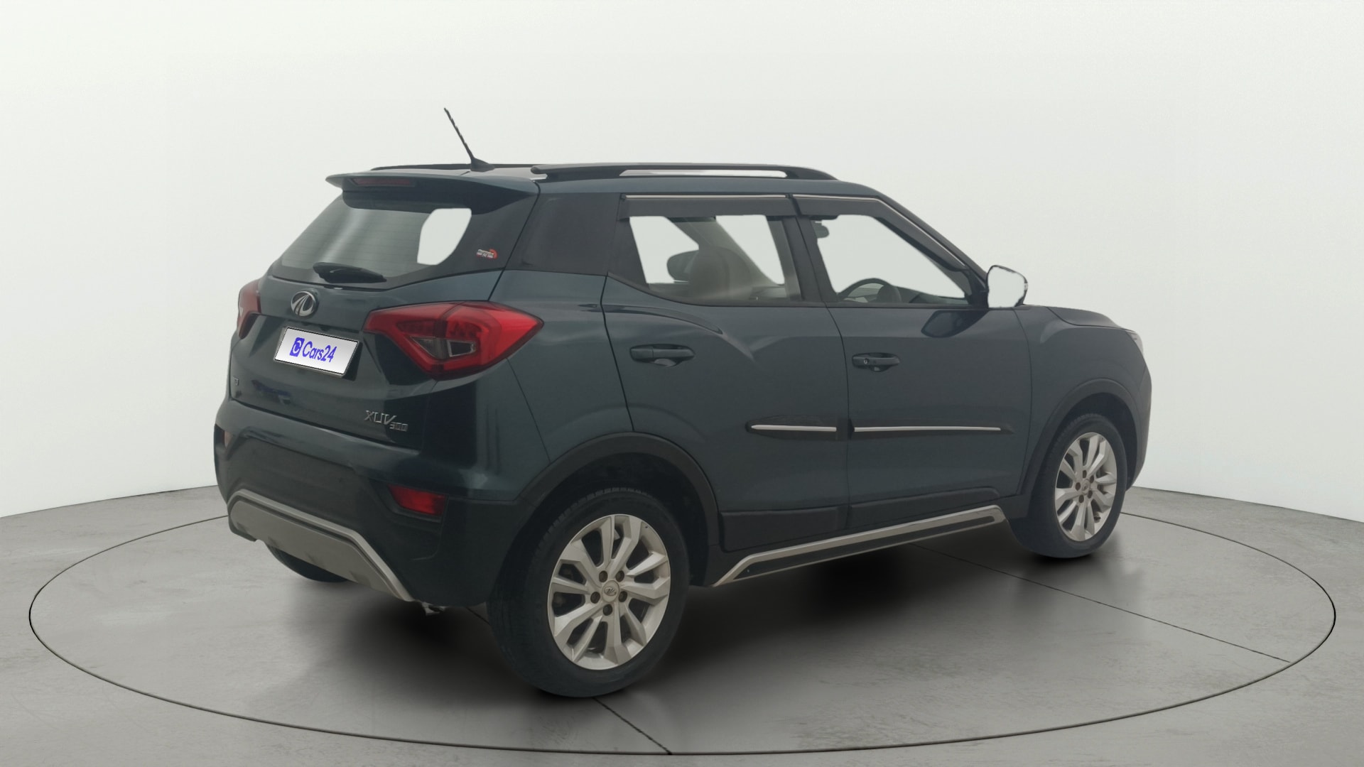 Used 2020 Mahindra XUV300 Used 2020 Mahindra XUV300