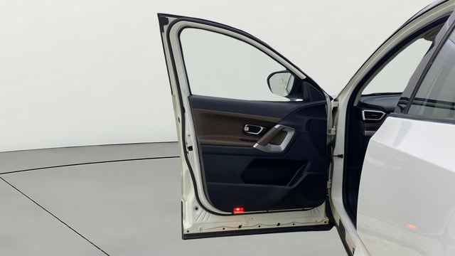 View Tata Harrier Image 38 Used Tata Harrier Image 38