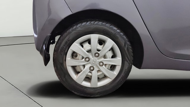 View Hyundai EON Image 24 Used Hyundai EON Image 24