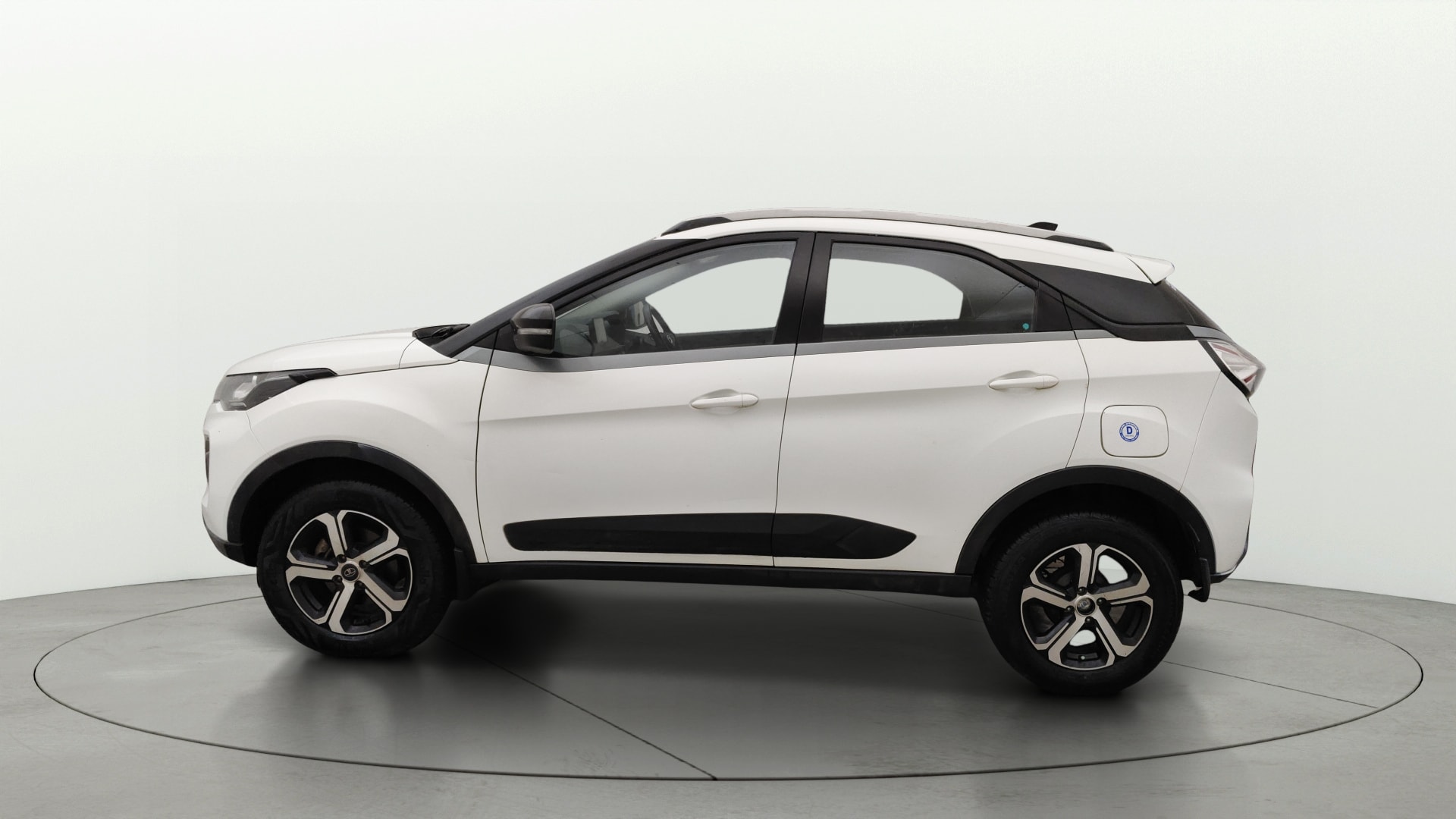 View 2021 Tata Nexon Revotorq XZ Plus (O) Image 5 Used 2021 Tata Nexon Revotorq XZ Plus (O) Image 5
