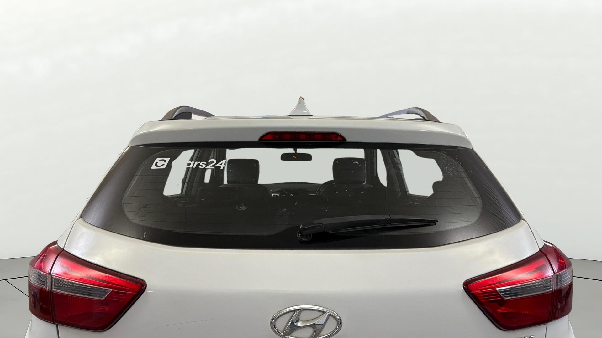 View 2017 Hyundai Creta 1.6 SX Plus Petrol Image 4 Used 2017 Hyundai Creta 1.6 SX Plus Petrol Image 4