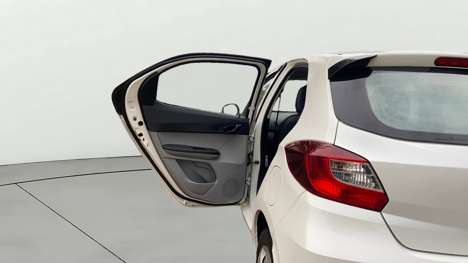 Used 2020 Tata Tiago Used 2020 Tata Tiago