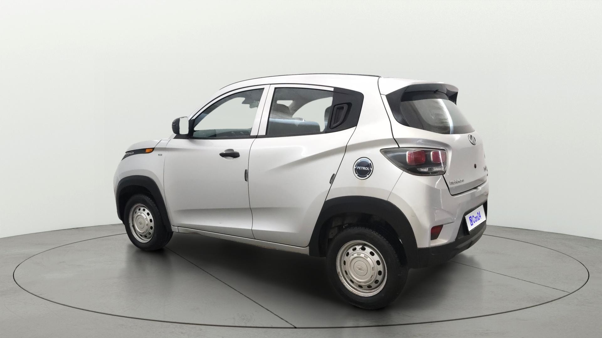 View 2019 Mahindra KUV100 K2 Petrol BS IV Image 2 Used 2019 Mahindra KUV100 K2 Petrol BS IV Image 2
