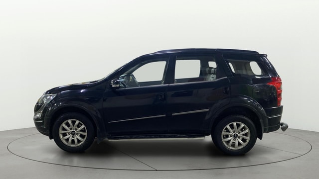 View Mahindra XUV500 Image 27 Used Mahindra XUV500 Image 27