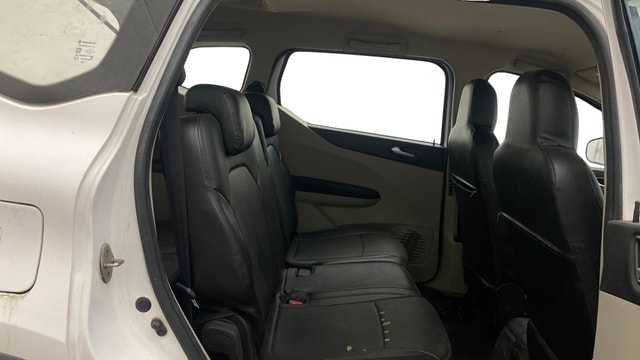 View Renault Triber Image 30 Used Renault Triber Image 30