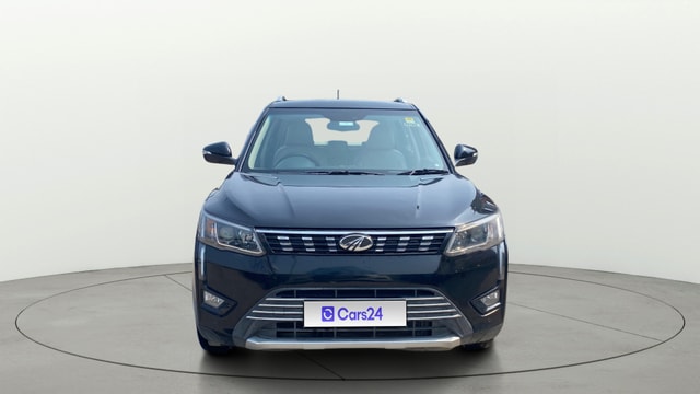 View Mahindra XUV300 Image 1 Used Mahindra XUV300 Image 1