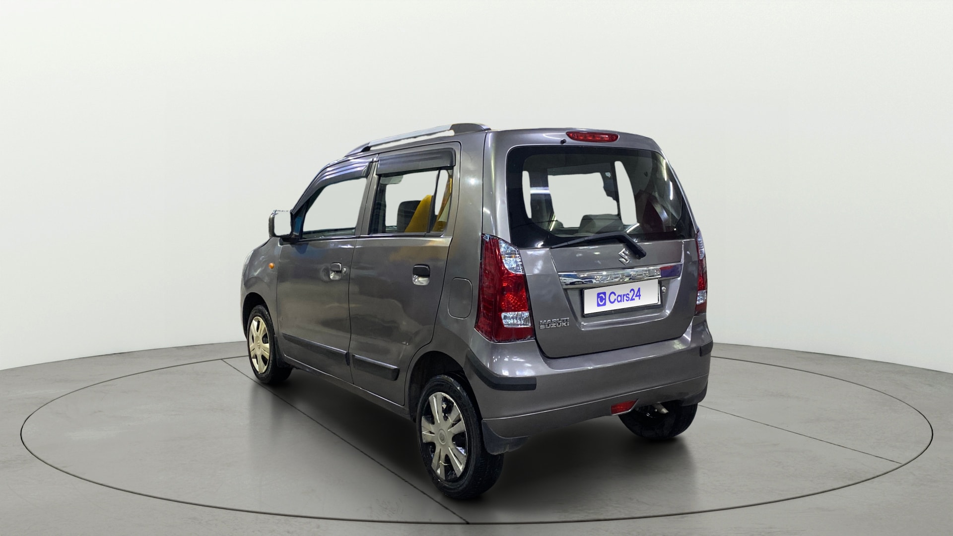 View 2016 Maruti Suzuki 1000 Base Variant Image 2 Used 2016 Maruti Suzuki 1000 Base Variant Image 2
