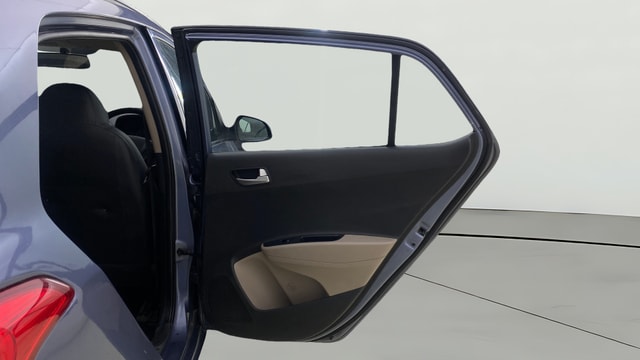 View Hyundai Grand i10 Image 7 Used Hyundai Grand i10 Image 7
