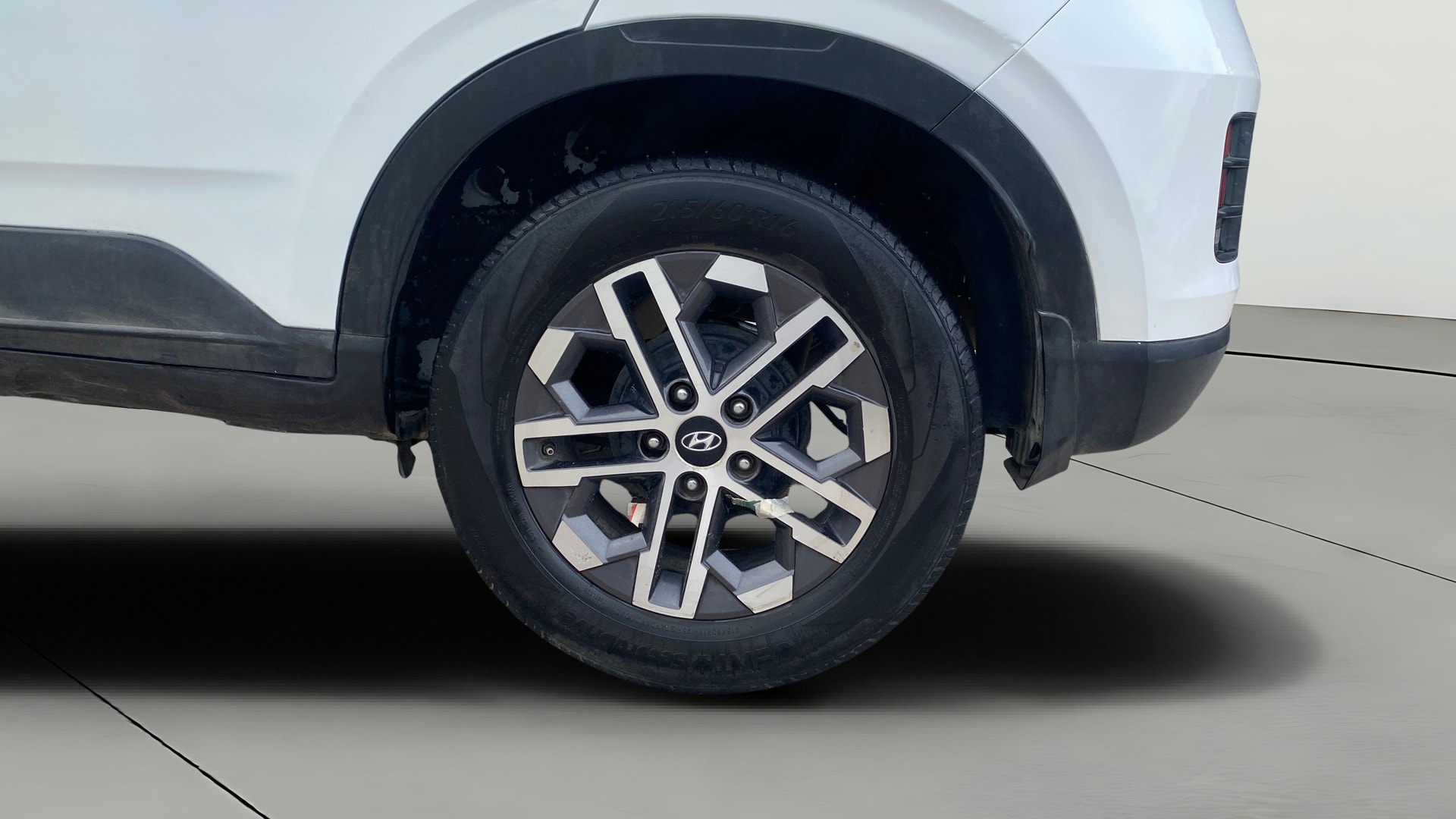 View 2023 Hyundai Venue SX (O) 1.0 Turbo Petrol DCT Image 12 Used 2023 Hyundai Venue SX (O) 1.0 Turbo Petrol DCT Image 12
