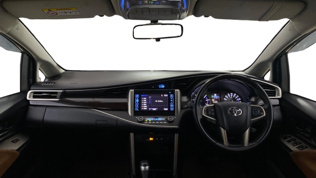 View Toyota Innova Crysta Image 17 Used Toyota Innova Crysta Image 17