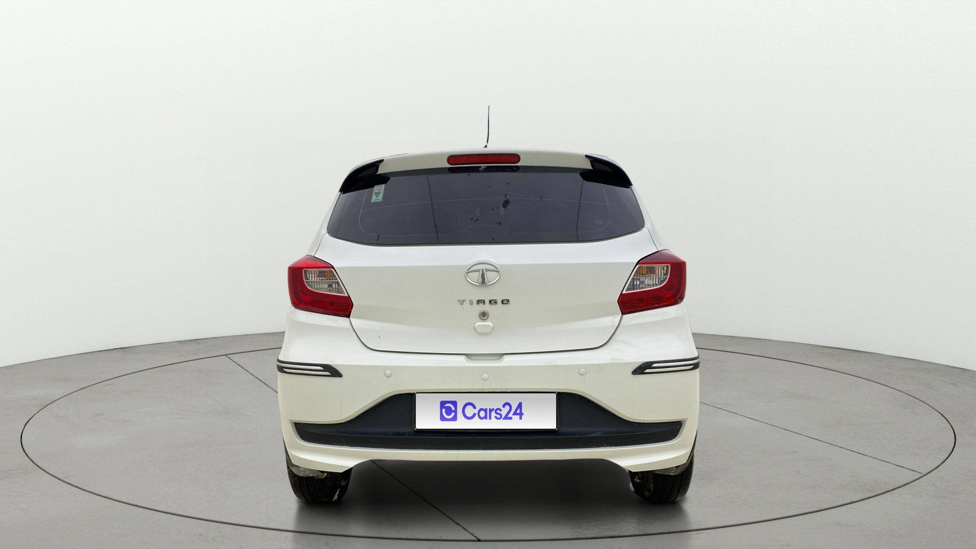 View 2021 Tata Tiago Revotorq XB Image 38 Used 2021 Tata Tiago Revotorq XB Image 38