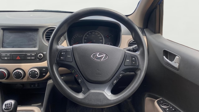 View Hyundai Grand i10 Image 20 Used Hyundai Grand i10 Image 20