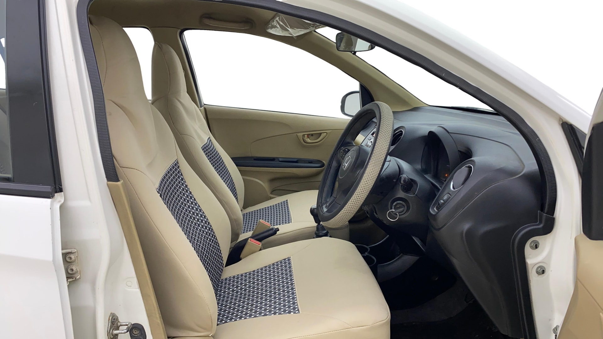 View 2015 Honda Amaze E MT Petrol BS IV Image 25 Used 2015 Honda Amaze E MT Petrol BS IV Image 25
