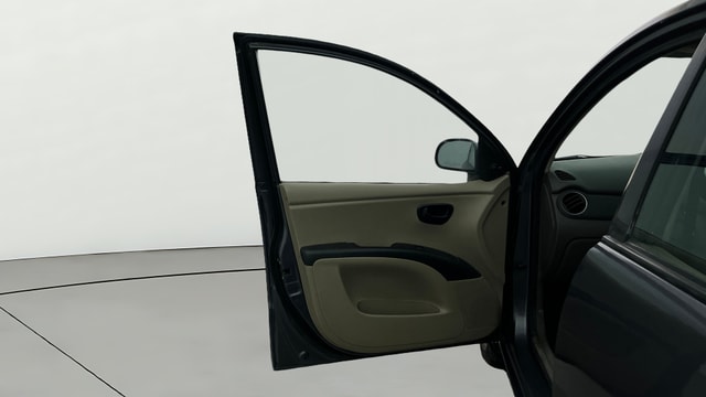 View Hyundai i10 Image 30 Used Hyundai i10 Image 30