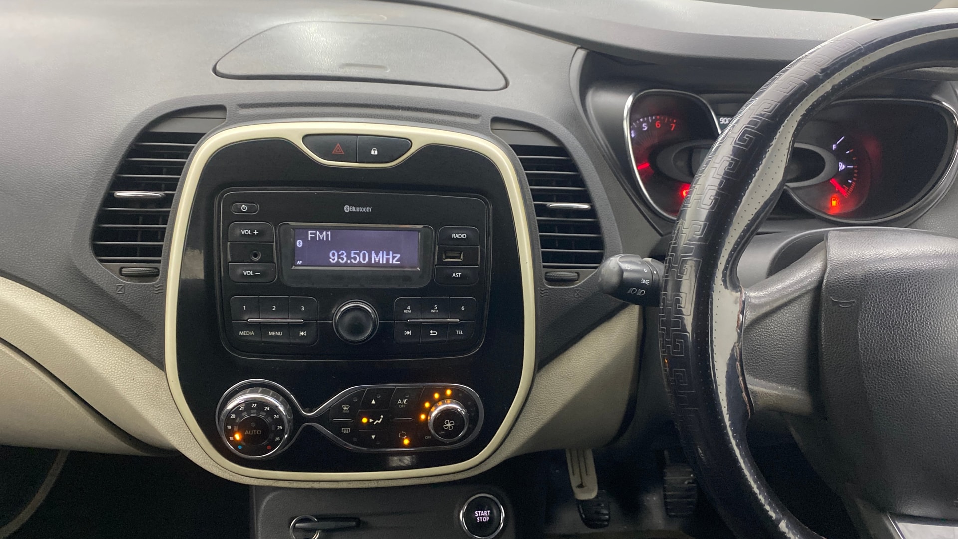 View 2019 Renault Captur RXE Petrol Image 31 Used 2019 Renault Captur RXE Petrol Image 31