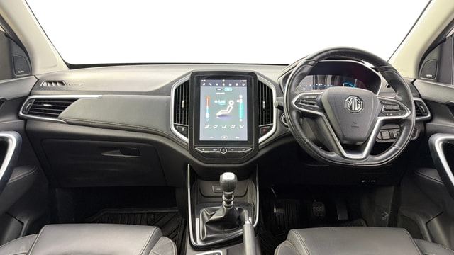 View MG Hector Image 31 Used MG Hector Image 31