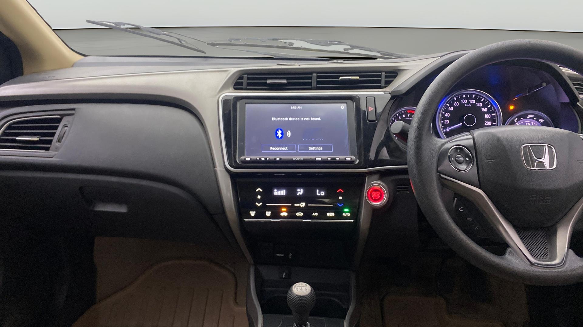 View 2017 Honda City ZX MT Diesel Anniversary Edition Image 18 Used 2017 Honda City ZX MT Diesel Anniversary Edition Image 18