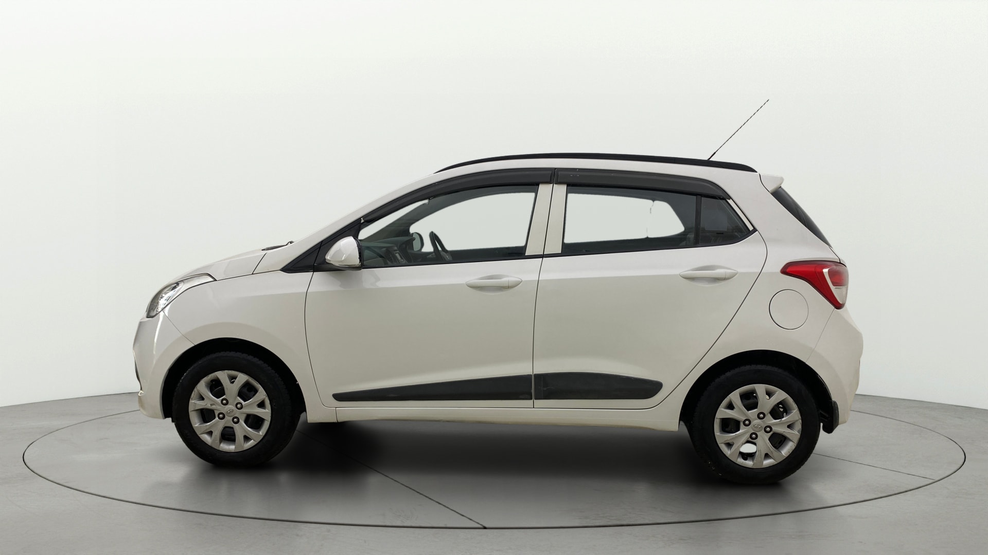 Used 2016 Hyundai Grand i10 Used 2016 Hyundai Grand i10