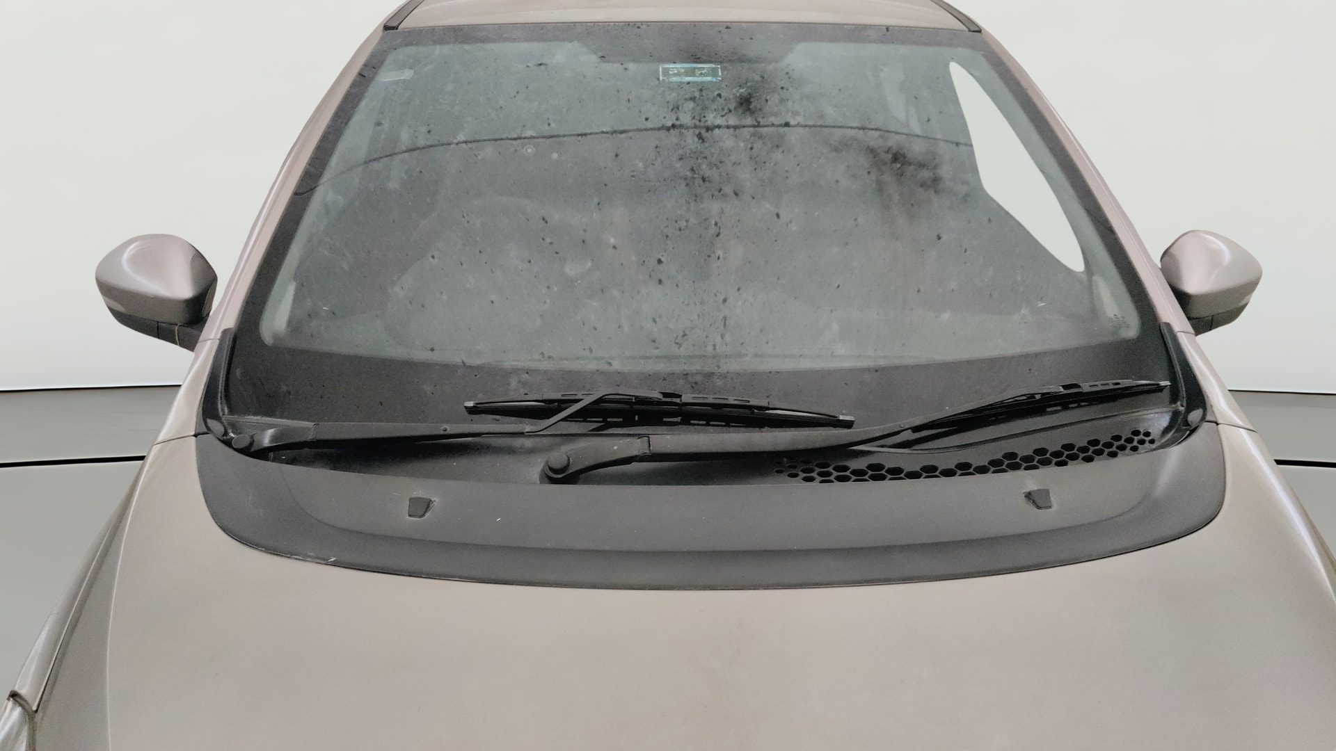 View 2018 Tata Tigor XE Diesel Image 30 Used 2018 Tata Tigor XE Diesel Image 30